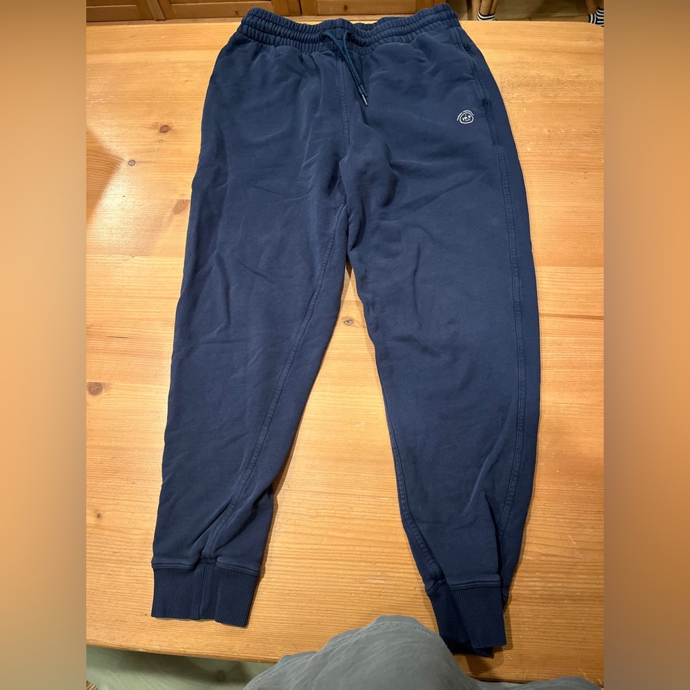 Allbirds sweats, L